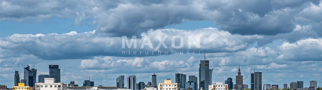 Panoramiczny widok-blisko metro -pola mokotowskie