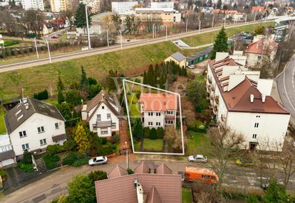 Działka z potencjałem i dom do rozbudowy