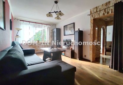 Rezerwacja ścisłe centrum- 2 pokoje umeblowane