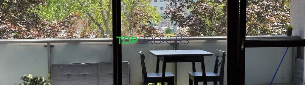 Trzy ustawne pokoje, taras, garaż, sauna, siłownia