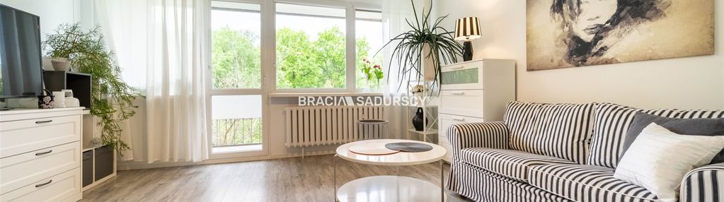 Gustowne, zadbane, 2-pokojowe z oddzielną kuchnią