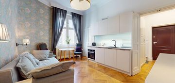 Stylowa kawalerka|ścisłe centrum|aleja korfantego