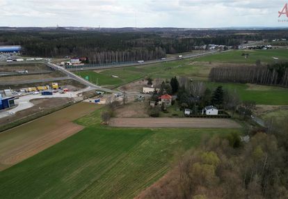 Działka pod zabudowę usługową lub mieszkaniową