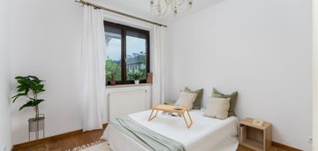 3-pokojowe mieszkanie z 30-o metrowym tarasem i miejscem parkingowym!