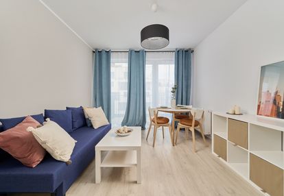 2 pok z balkonem i garażem + system smart house