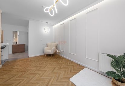 2 pokoje z balkonem po remoncie