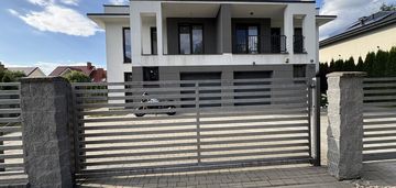 Wawer/w dobrym towarzystwie/zamknięta droga