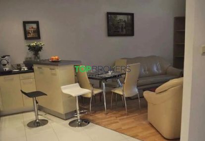 Nowoczesne 2 pokoje blisko pałacu w wilanowie