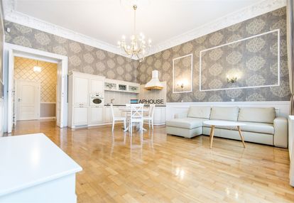 3 pokoje 2 łazienki widok na wawel | stare miasto