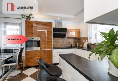 Zadbany dom wolnostojący z dużym ogrodem!