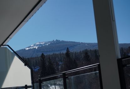 250 metrów od deptaku.