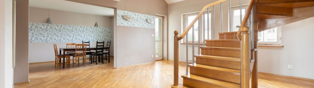 Dwupoziomowe, 6-pokojowe mieszkanie 130 m²
