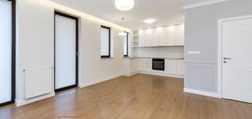 3 lub 4 pokoje i 9m balkon | 76,41 m² | cystersów