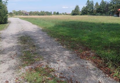 Idealnie płaska działka z mediami