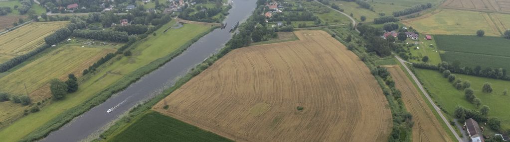 Atrakcyjna działka budowlana nad rzeką szkarpawą!