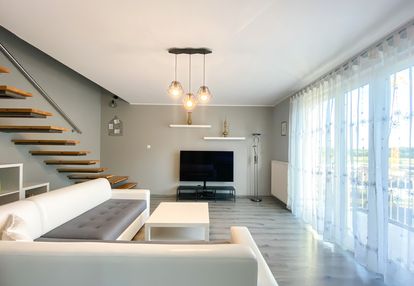 Dwupoziomowe, zamykane osiedle, komórka, parking !