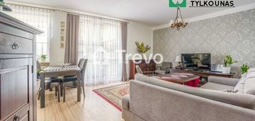 Brętowska brama | przy lesie | miejsce w hali