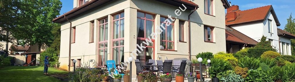 Nadarzyn top standard i lokalizacja, piękny ogród