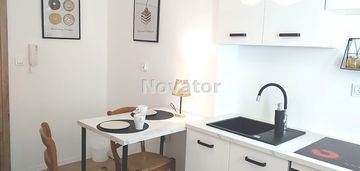 32 m2, po generalnym remoncie, umeblowane.