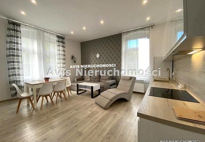 Mieszkanie do wynajęcia w okolicach centrum.