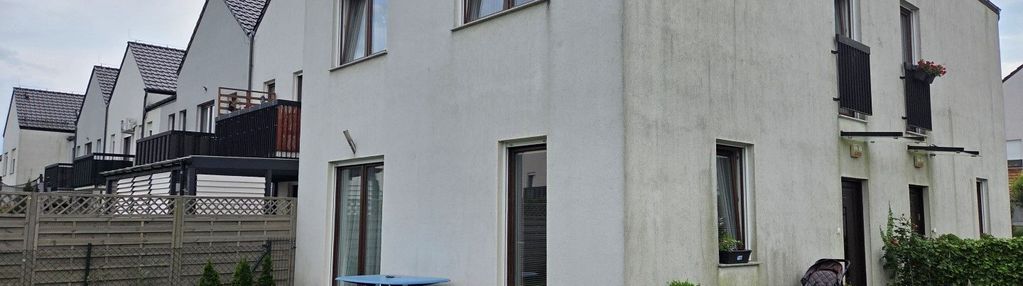 Dom bliźniak, umeblowany, gotowy do zamieszkania