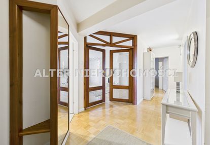 Zamieszkaj stylowo na leśnej dolinie