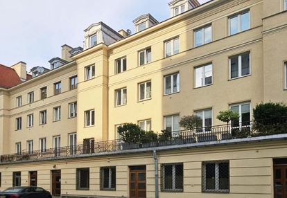 Klasyka - 2 pokoje przy górskiego w kamienicy