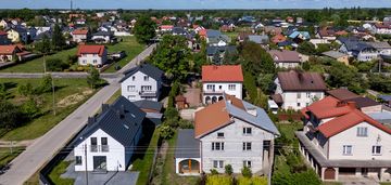 Dom wolnostojący 275 m² | garaż | tłuszcz