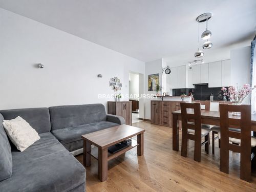 3 pok|dwa ogródki |duży balkon|ul. lubostroń