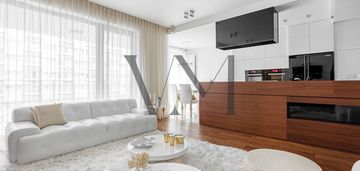 Grzybowska 4, 4 pokoje, wysoki standard