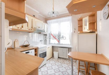 Mieszkanie na 1 piętrze w bloku na kapuściskach.