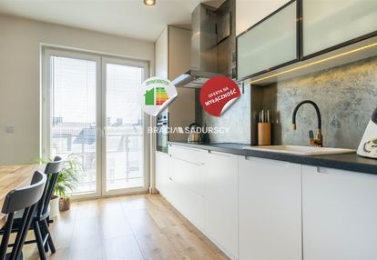 Wysoki standard, 58 m2, duży balkon