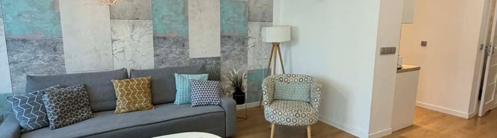 W pełni urządzony apartament o powierzchni 47,4 m²