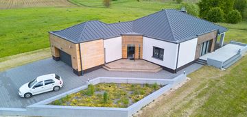 Luksusowy, parterowy dom - gotowy do zamieszkania!