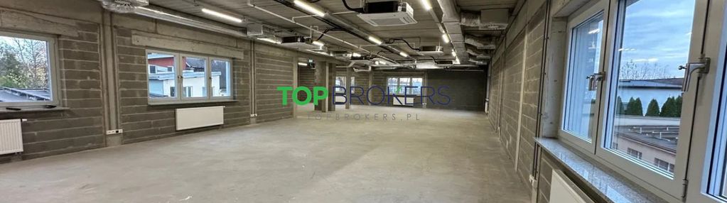 Budynek biurowo-usługowy