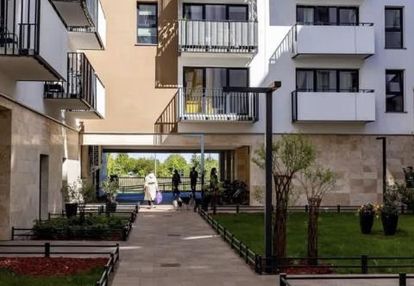 Mieszkanie 43m2 z tarasem 28 i garażem reda city