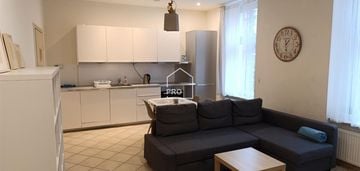 Przestronny apartament przy ul.barlickiego