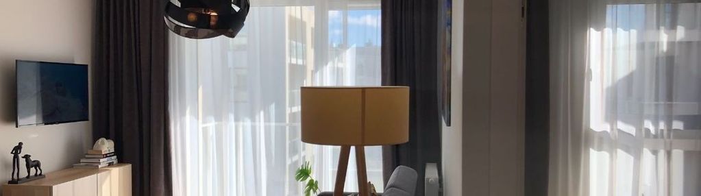 Stylowy lokal z  balkonem i miejscem parkingowym