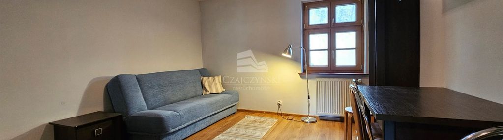 Kazimierza wlk.,,3 pok.,iiip.,74m2, m.miejskie