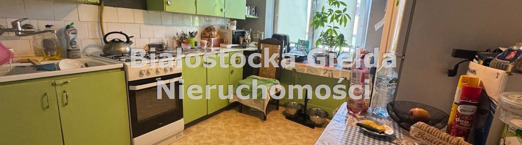 2 pokoje iii piętro pow.48,82m2 ścisłe centrum.
