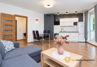 Słoneczne 2 pokoje | balkon 10 m² | garaż