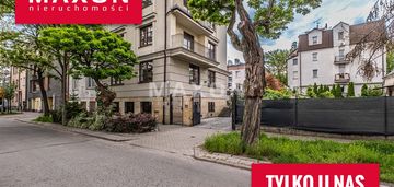 Przestronny dom - praga południe, 315?mkw