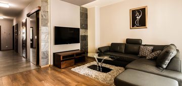 Luksusowy apartament 110m2 -ludwinów- basen/taras