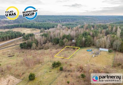 Woda i prąd | przy lesie | prostokątna