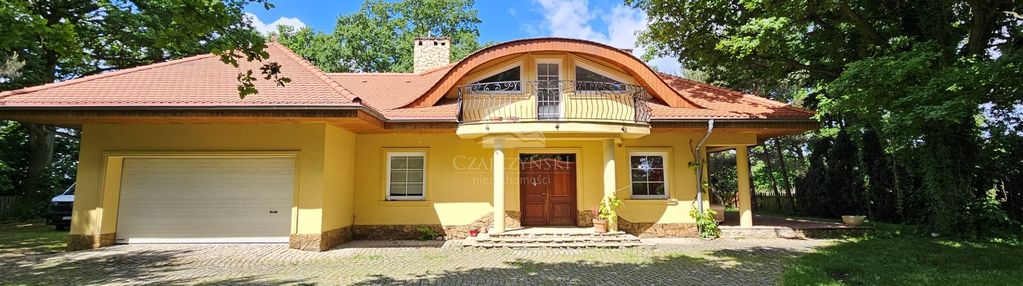 Przedmieście oławy duży dom na działce 3203 m2