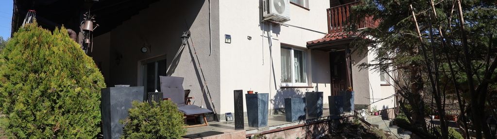 Dom na sprzedaż w 3 linii brzegowej od jeziora