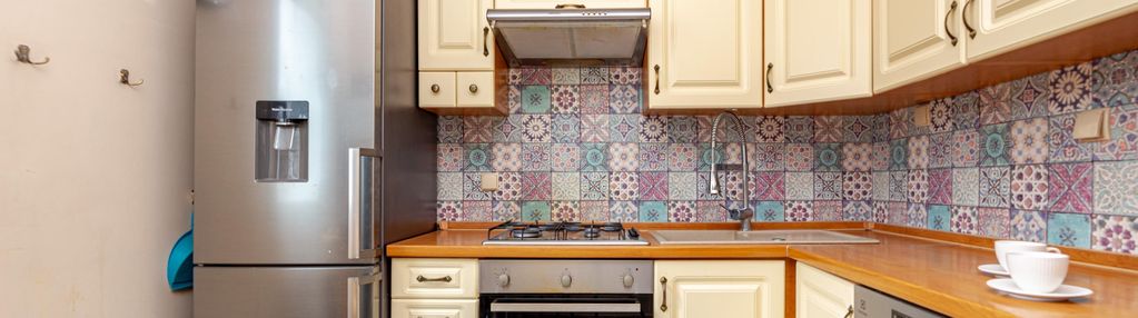 Czeska - 4 pokoje na pierwszym piętrze