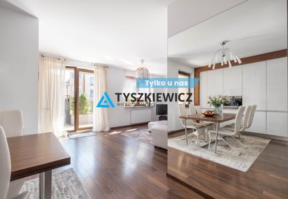 Mały kack ok.80m2 4 pokoje z tarasem na parterze