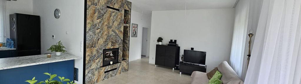 Nieduży nowy dom - walim, glinno