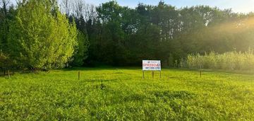 Urokliwa działka pod lasem -1,5 km do kazimierza d